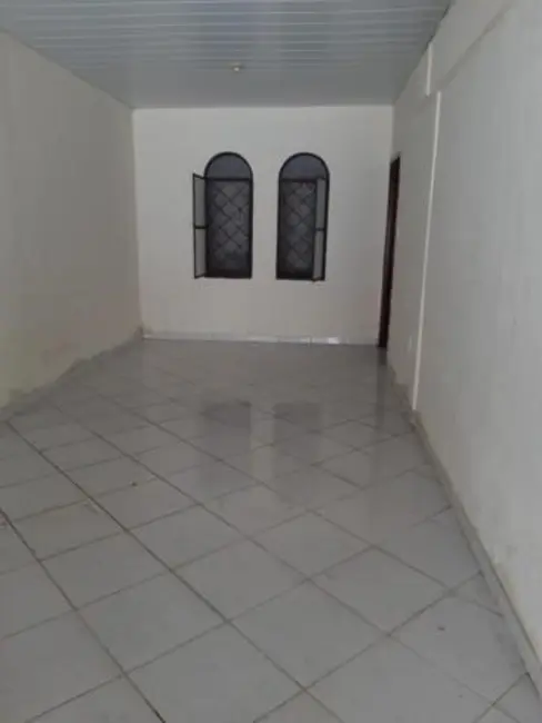 Foto 2 de Casa com 4 quartos à venda, 200m2 em Barranco Alto, Caraguatatuba - SP