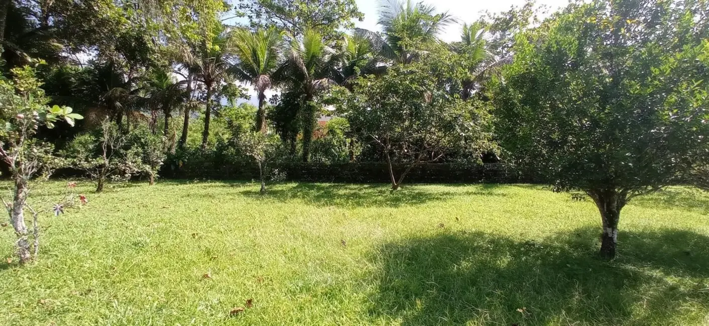 Foto 3 de Terreno / Lote à venda, 400m2 em Ubatuba - SP
