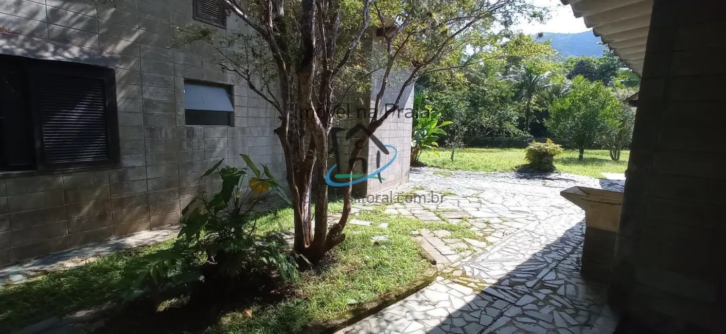 Foto 7 de Casa com 4 quartos à venda, 400m2 em Ubatuba - SP