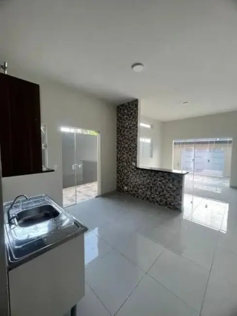 Foto 9 de Casa com 2 quartos à venda, 79m2 em Massaguaçu, Caraguatatuba - SP