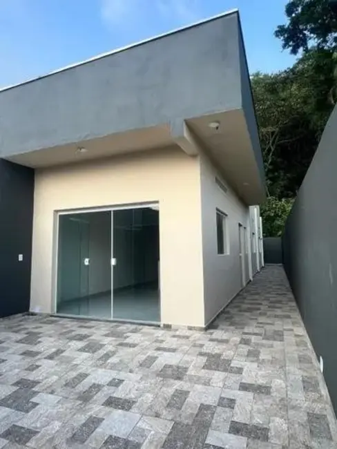 Foto 1 de Casa com 2 quartos à venda, 79m2 em Massaguaçu, Caraguatatuba - SP