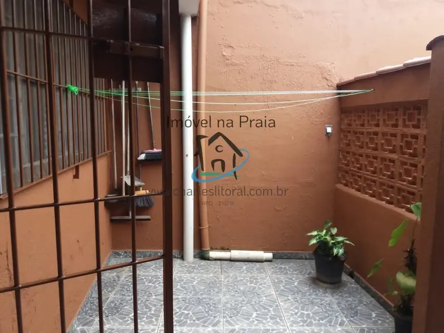 Foto 3 de Casa com 2 quartos à venda, 70m2 em Caraguatatuba - SP