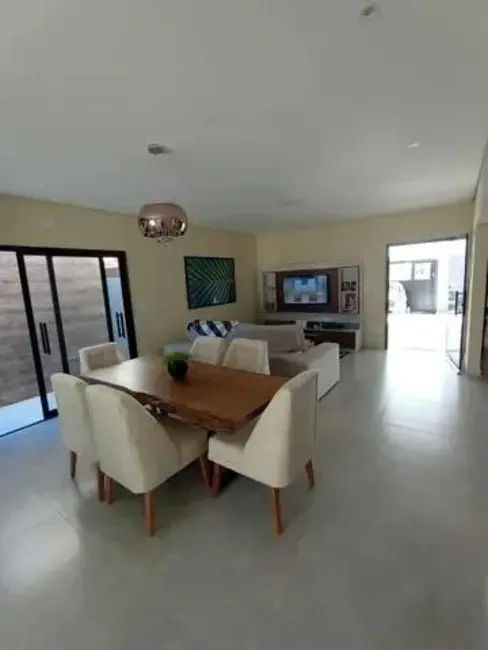 Casa com 4 quartos à venda, 179m2 em Pontal de Santa Marina, Caraguatatuba - SP - imagem 5 Foto 5 de Casa com 4 quartos à venda, 179m2 em Pontal de Santa Marina, Caraguatatuba - SP