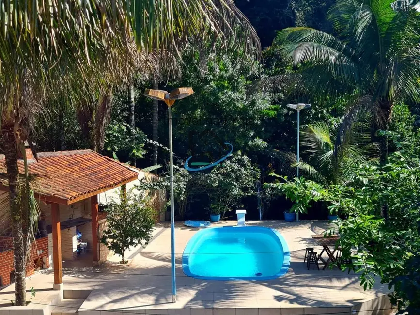 Foto 8 de Casa com 4 quartos à venda, 250m2 em Cidade Jardim, Caraguatatuba - SP