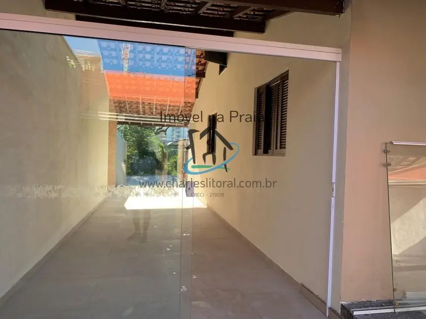 Foto 3 de Casa com 3 quartos à venda, 170m2 em Martim de Sá, Caraguatatuba - SP