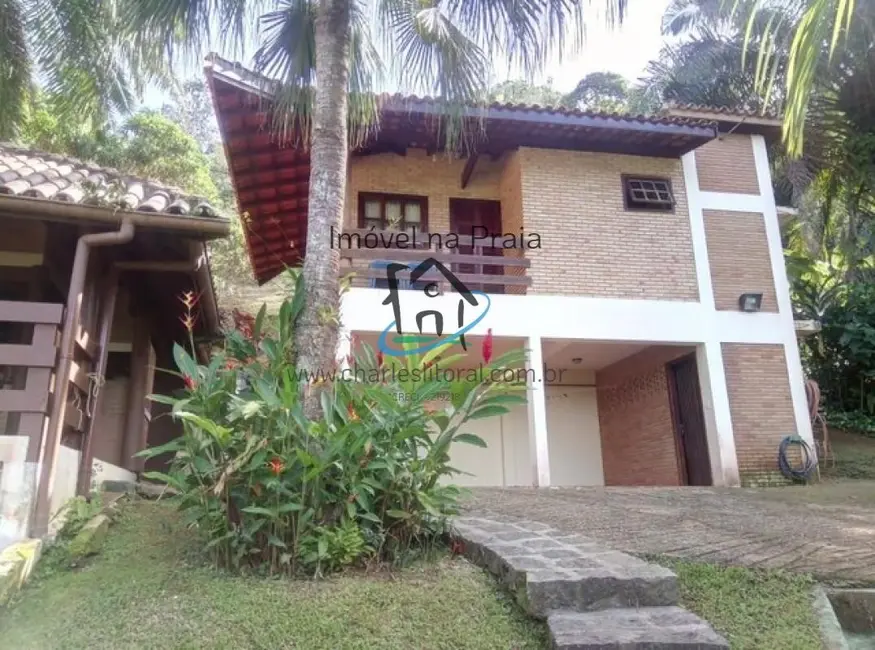 Foto 1 de Casa com 5 quartos à venda, 270m2 em Ubatuba - SP