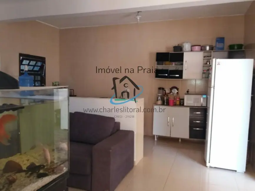 Casa com 2 quartos à venda, 115m2 em Ubatuba - SP - imagem 8 Foto 8 de Casa com 2 quartos à venda, 115m2 em Ubatuba - SP