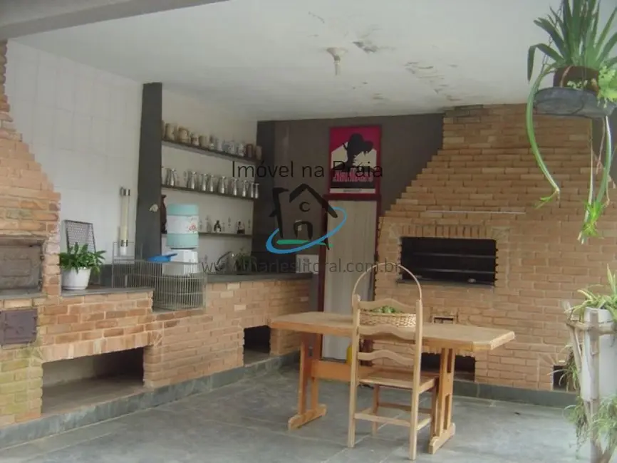 Foto 9 de Casa com 5 quartos à venda, 550m2 em Massaguaçu, Caraguatatuba - SP