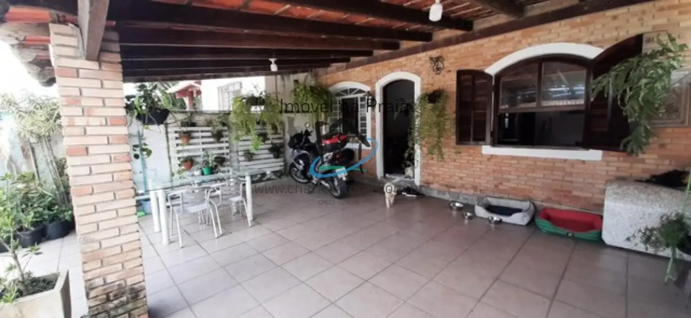 Foto 4 de Casa com 6 quartos à venda, 312m2 em Jardim Jaqueira, Caraguatatuba - SP