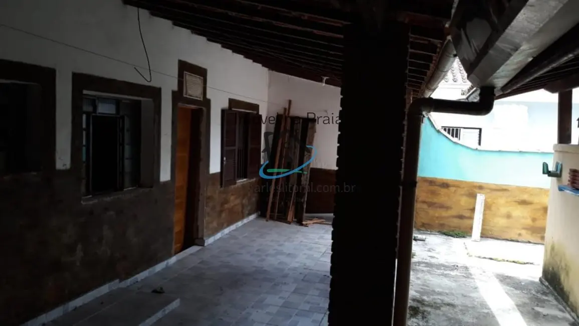 Foto 6 de Casa com 6 quartos à venda, 312m2 em Jardim Jaqueira, Caraguatatuba - SP