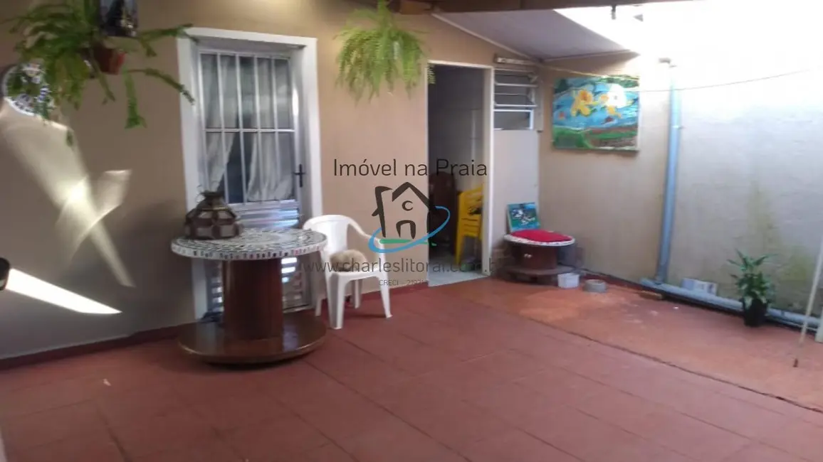 Foto 3 de Casa com 4 quartos à venda, 80m2 em Ubatuba - SP