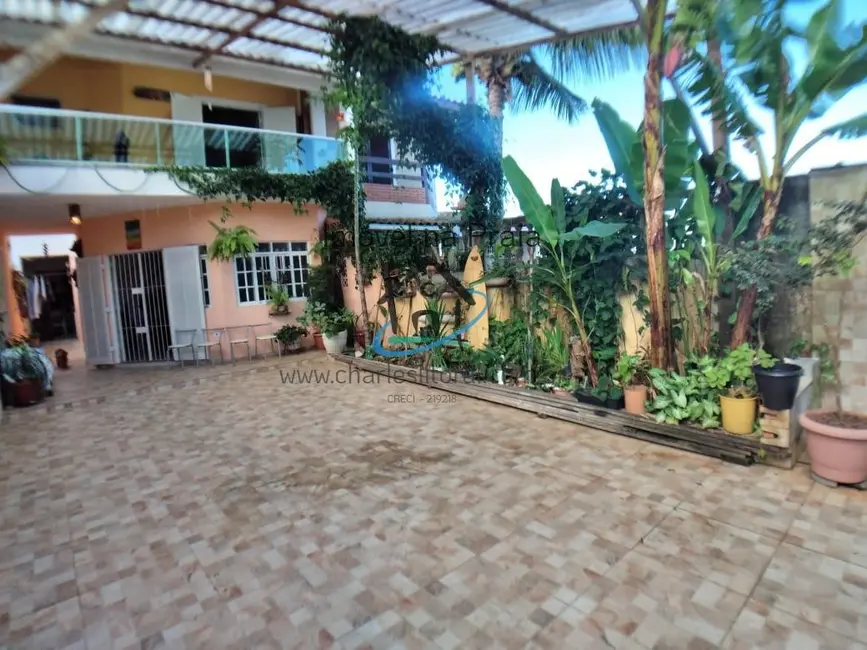 Foto 3 de Casa com 5 quartos à venda, 270m2 em Massaguaçu, Caraguatatuba - SP