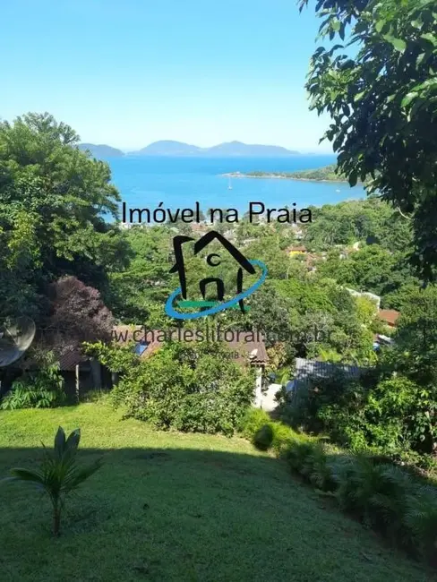 Foto 1 de Casa com 3 quartos à venda, 150m2 em Ubatuba - SP