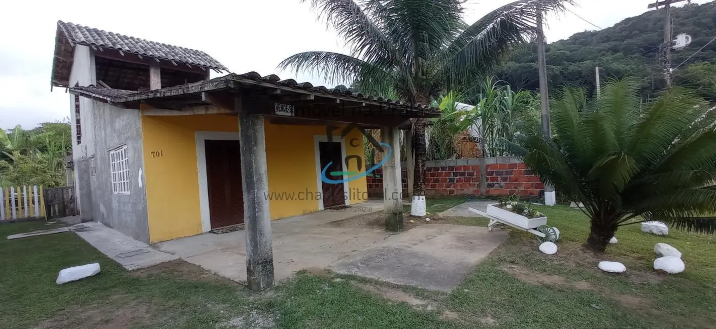 Foto 1 de Casa com 2 quartos à venda, 60m2 em Ubatuba - SP