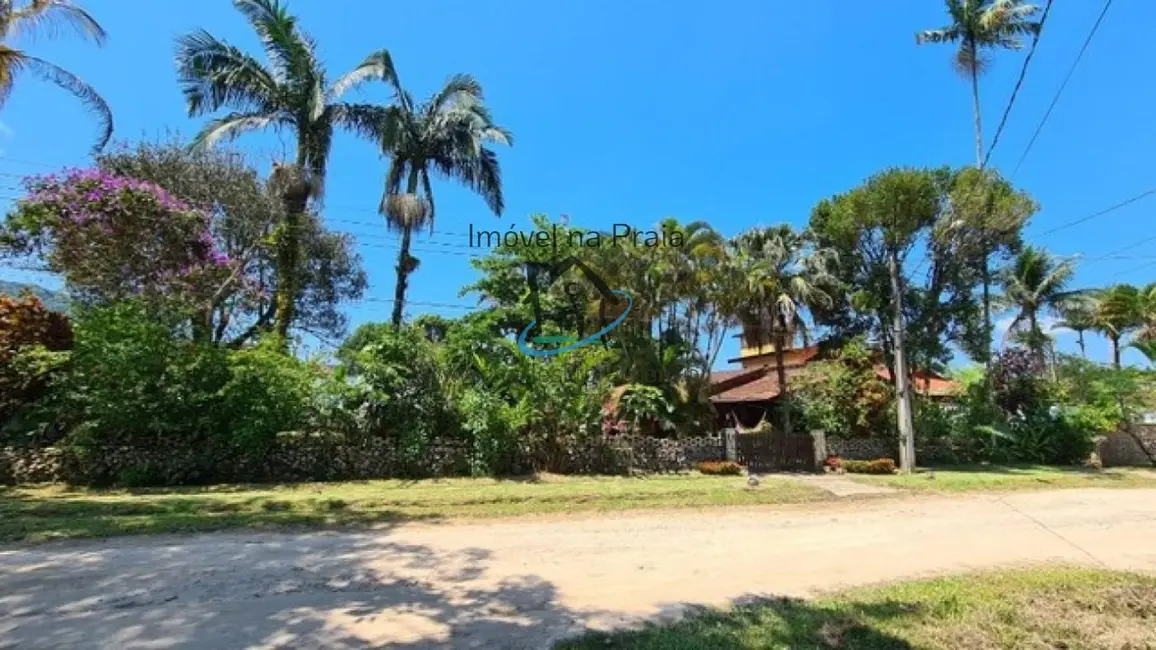Casa com 4 quartos à venda, 150m2 em Ubatuba - SP - imagem 2 Foto 2 de Casa com 4 quartos à venda, 150m2 em Ubatuba - SP