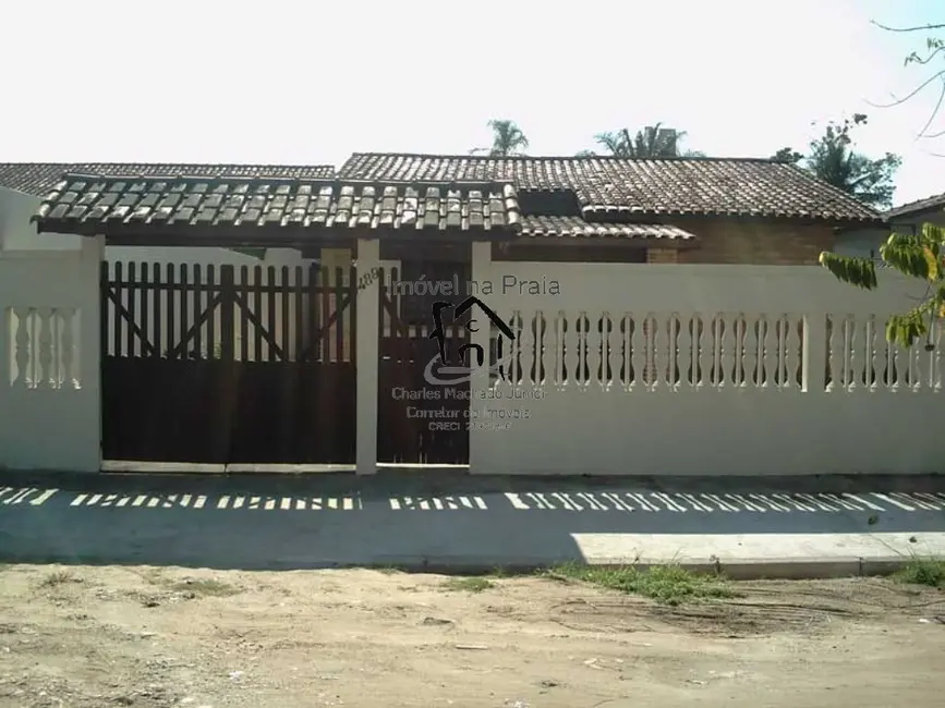 Foto 8 de Casa com 3 quartos à venda, 150m2 em Caraguatatuba - SP