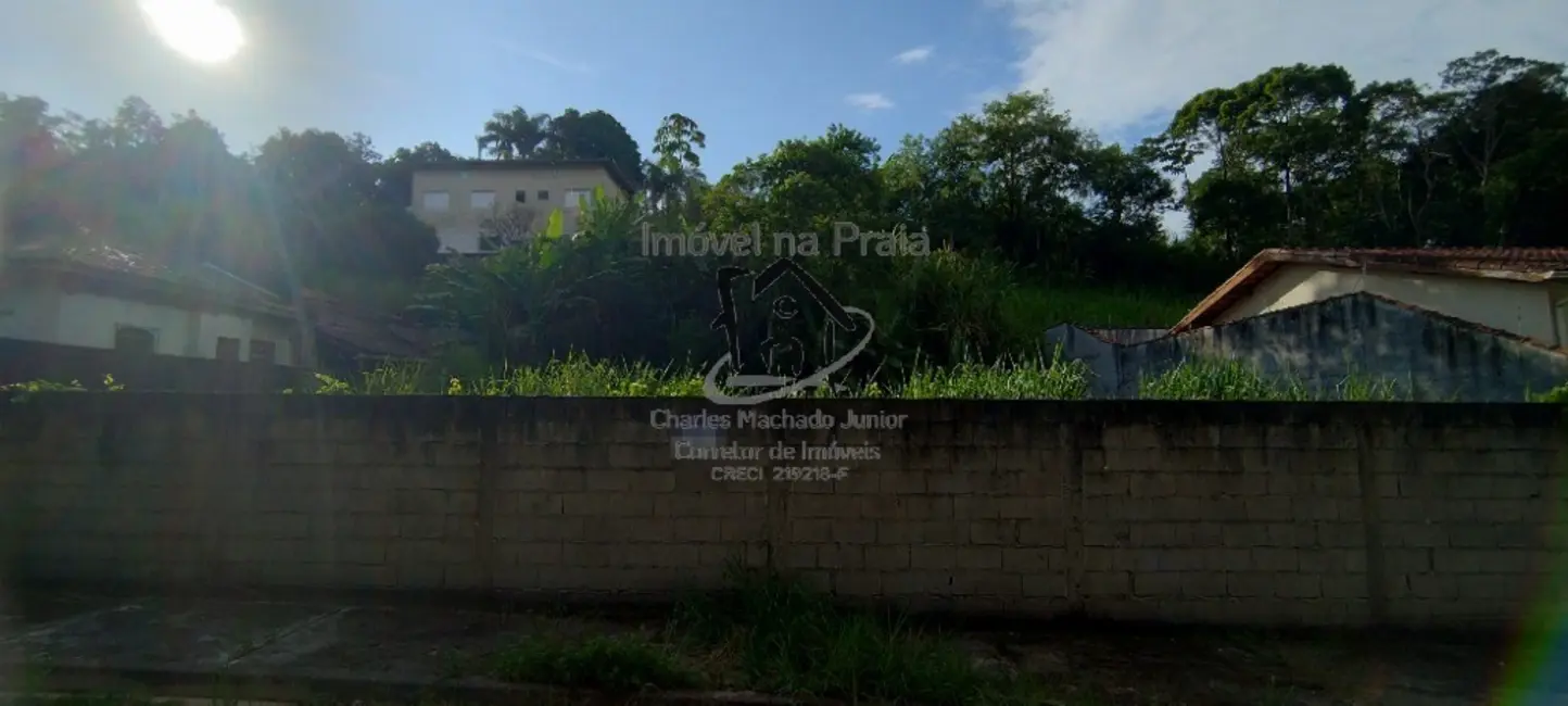 Foto 2 de Terreno / Lote à venda, 337m2 em Massaguaçu, Caraguatatuba - SP