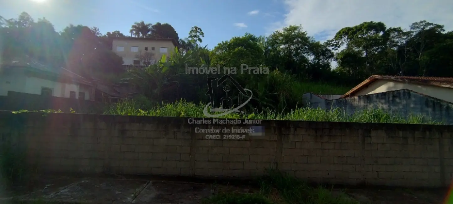 Foto 1 de Terreno / Lote à venda, 337m2 em Massaguaçu, Caraguatatuba - SP