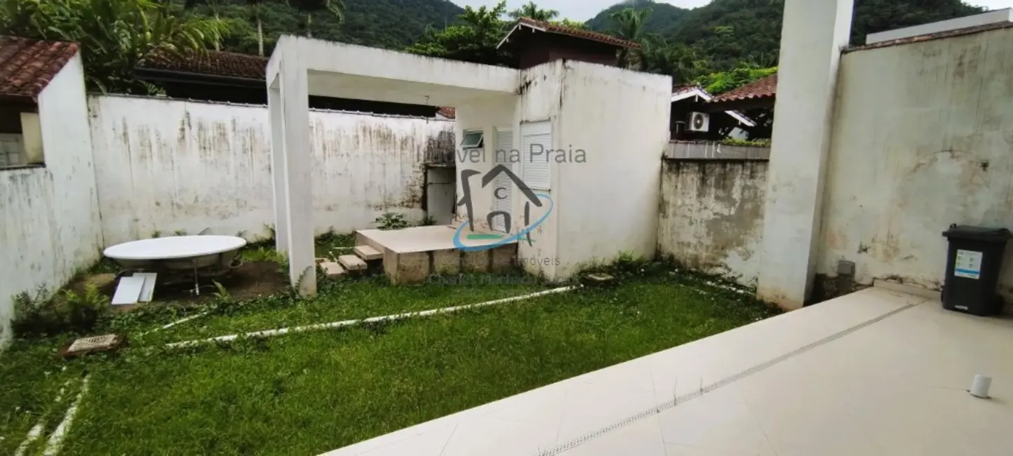 Foto 5 de Casa de Condomínio com 5 quartos à venda, 277m2 em Ubatuba - SP