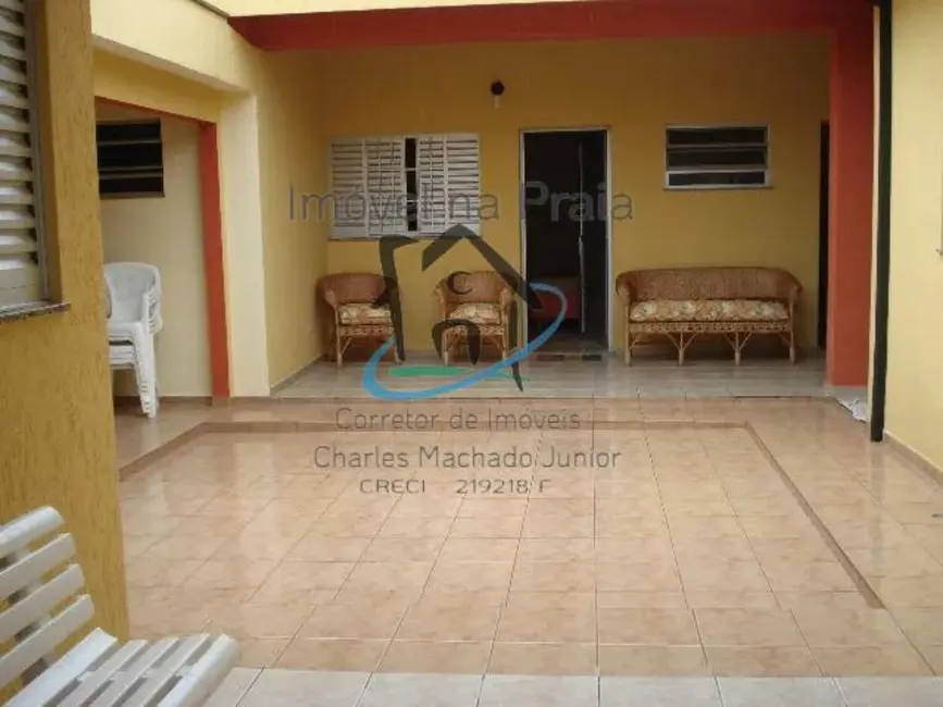 Foto 2 de Casa com 4 quartos à venda, 165m2 em Ubatuba - SP