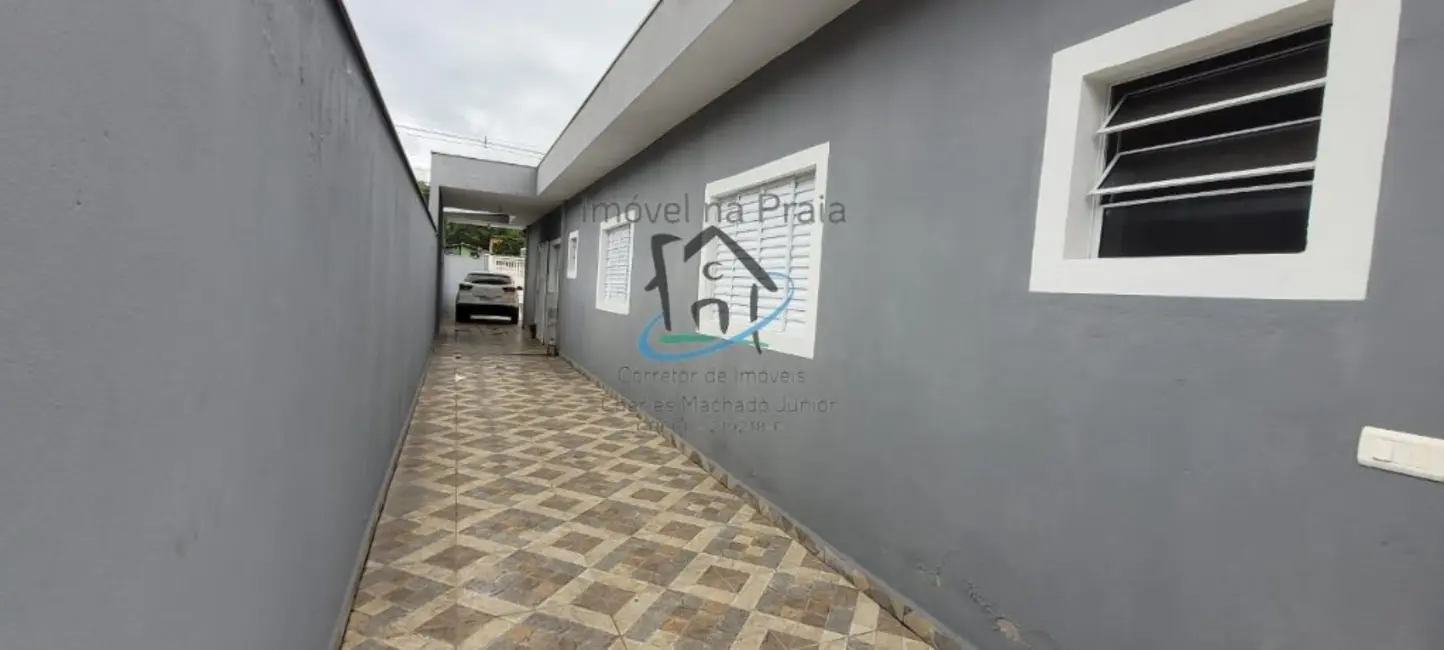 Foto 1 de Casa com 2 quartos à venda, 66m2 em Massaguaçu, Caraguatatuba - SP