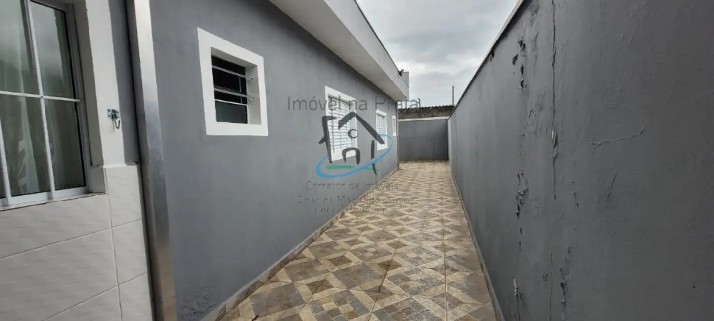 Foto 2 de Casa com 2 quartos à venda, 66m2 em Massaguaçu, Caraguatatuba - SP
