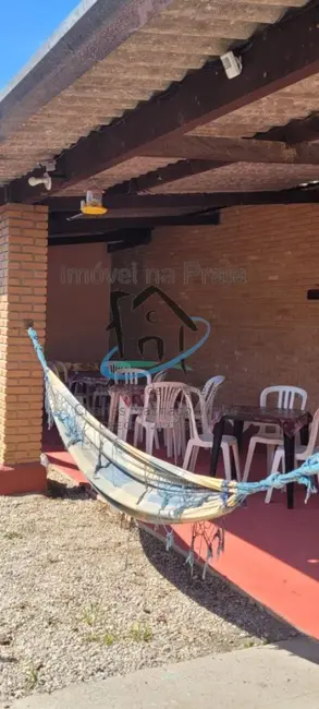 Foto 3 de Casa com 4 quartos à venda, 252m2 em Ubatuba - SP