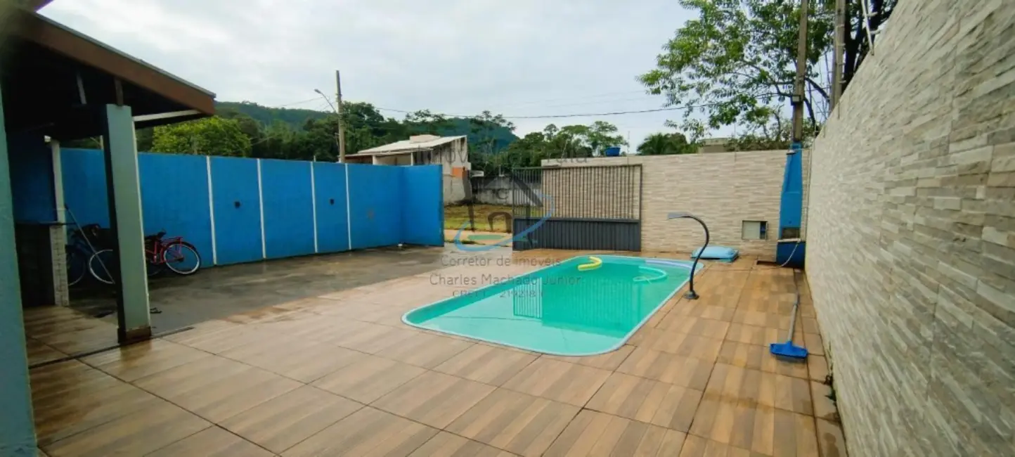 Foto 2 de Casa com 2 quartos à venda, 100m2 em Massaguaçu, Caraguatatuba - SP