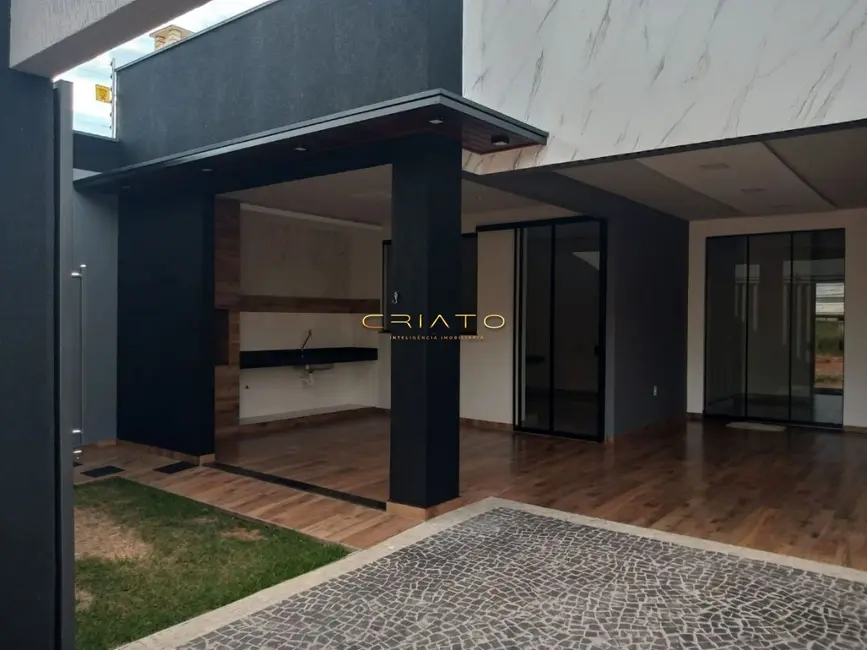 Foto 1 de Casa com 3 quartos à venda, 139m2 em Jardim Itália, Anapolis - GO