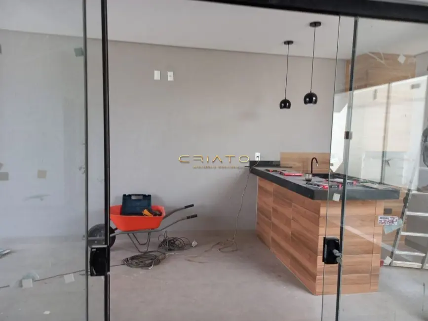 Foto 2 de Casa com 3 quartos à venda, 134m2 em Anapolis - GO