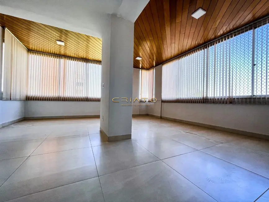 Foto 1 de Apartamento com 4 quartos à venda, 260m2 em Cidade Jardim, Anapolis - GO