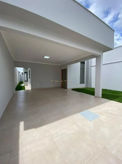 Foto 1 de Casa com 3 quartos à venda, 116m2 em Residencial Vale do Sol, Anapolis - GO