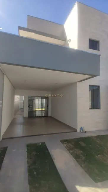 Casa com 3 quartos à venda, 130m2 em Anapolis - GO - imagem 1 Foto 1 de Casa com 3 quartos à venda, 130m2 em Anapolis - GO