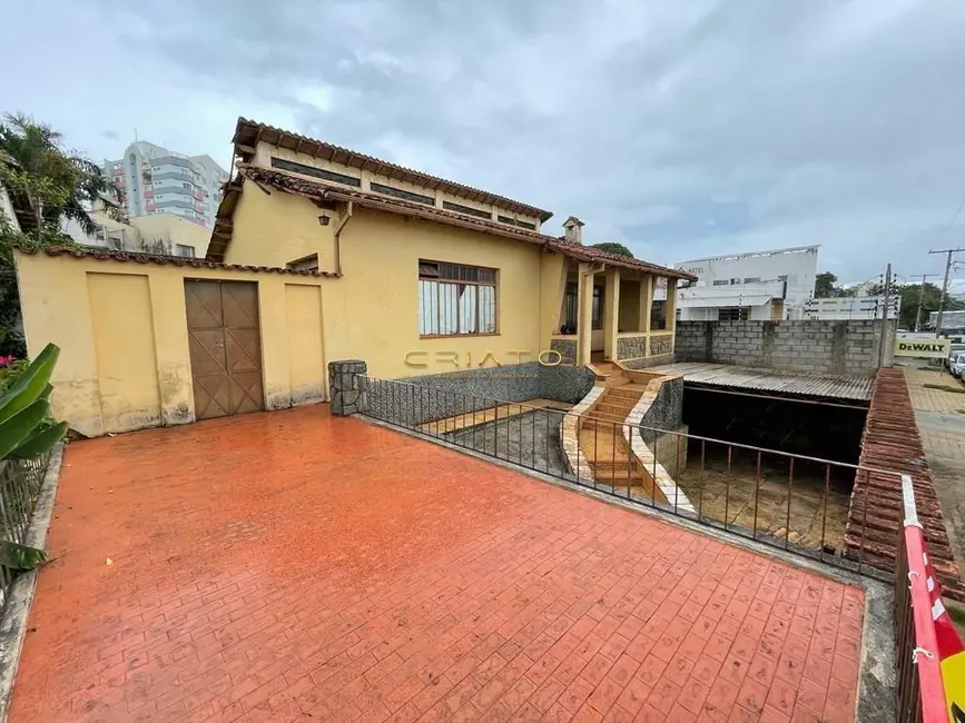 Foto 1 de Casa com 3 quartos à venda, 190m2 em Vila Santana, Anapolis - GO