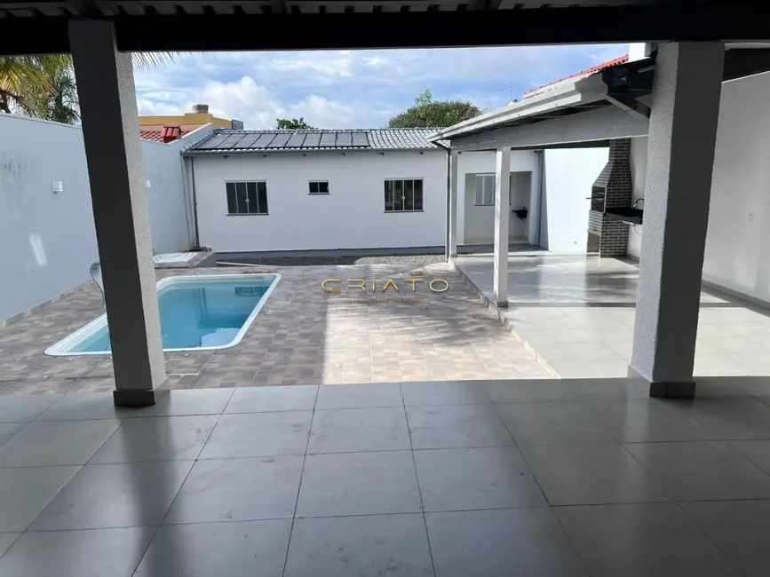 Foto 1 de Casa com 4 quartos à venda, 200m2 em Setor Central, Anapolis - GO