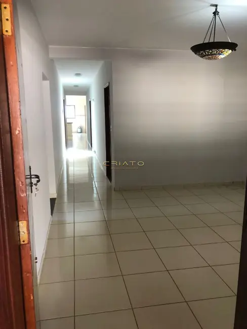 Foto 1 de Casa com 5 quartos à venda, 182m2 em Jundiaí, Anapolis - GO