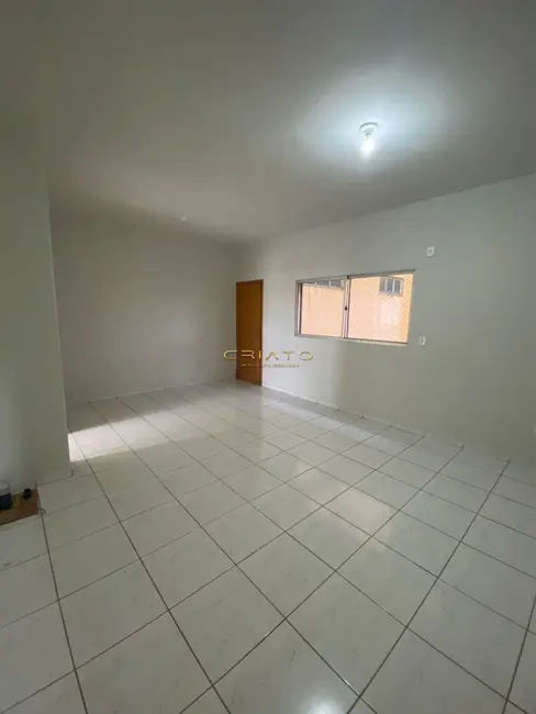 Foto 1 de Apartamento com 3 quartos à venda, 80m2 em Centro, Itumbiara - GO