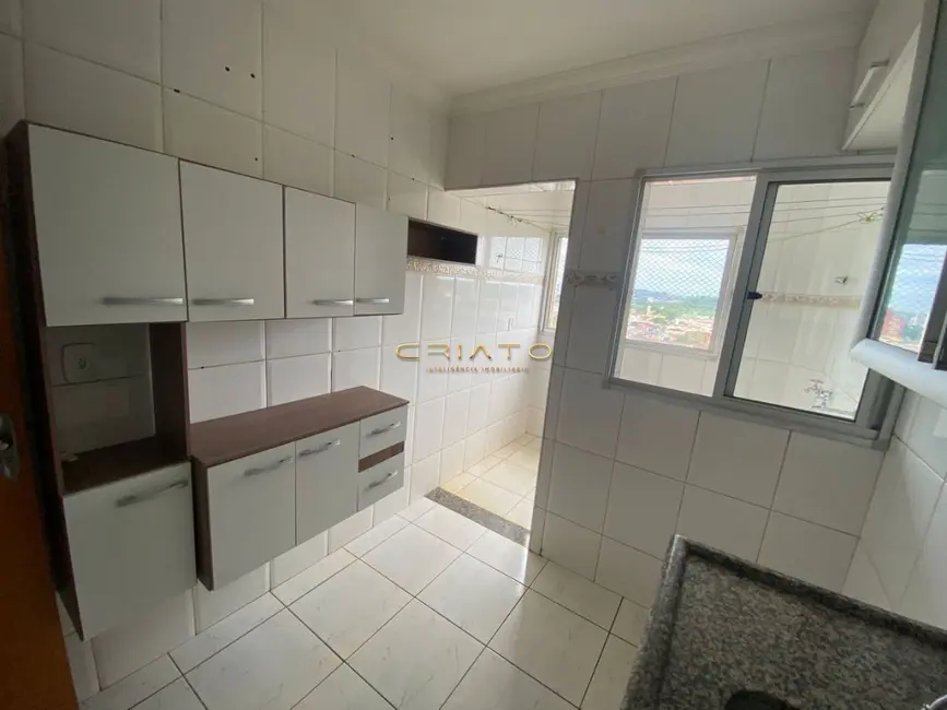 Foto 2 de Apartamento com 3 quartos à venda, 80m2 em Centro, Itumbiara - GO