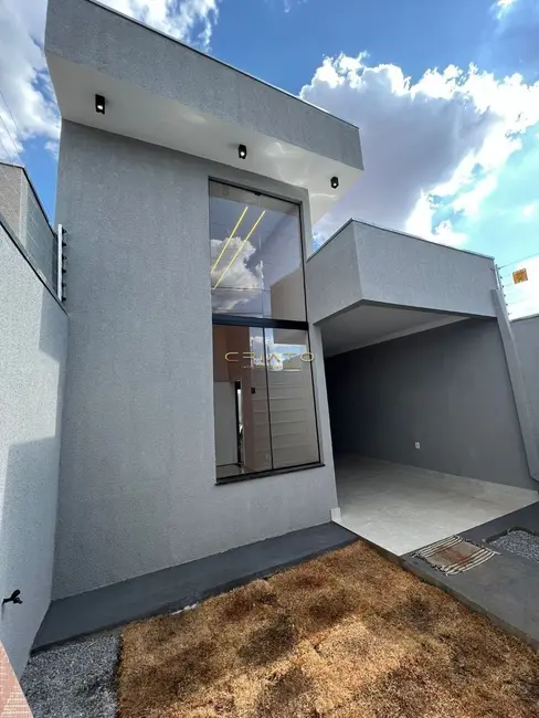 Foto 1 de Casa com 3 quartos à venda, 105m2 em Residencial Flor do Cerrado, Anapolis - GO