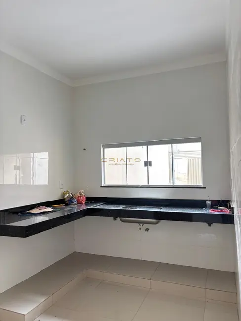 Foto 3 de Casa com 3 quartos à venda, 100m2 em Jardim das Oliveiras, Anapolis - GO
