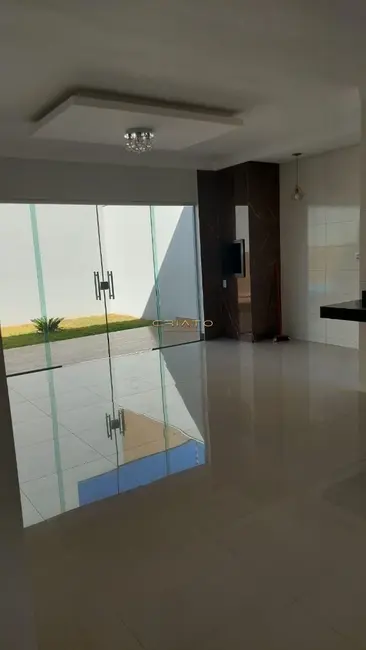 Foto 1 de Casa com 3 quartos à venda, 145m2 em Anapolis - GO