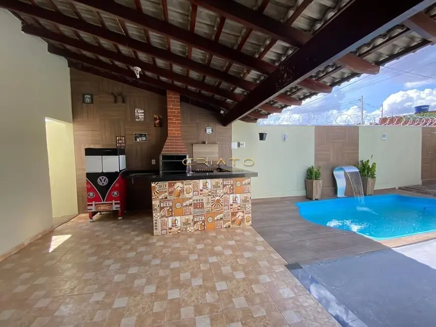 Foto 1 de Casa com 2 quartos à venda, 100m2 em Residencial Ildefonso Limírio, Anapolis - GO