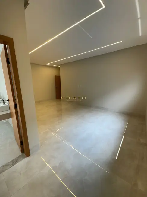 Foto 3 de Casa com 4 quartos à venda, 227m2 em Condomínio Terras Alpha Anápolis, Anapolis - GO