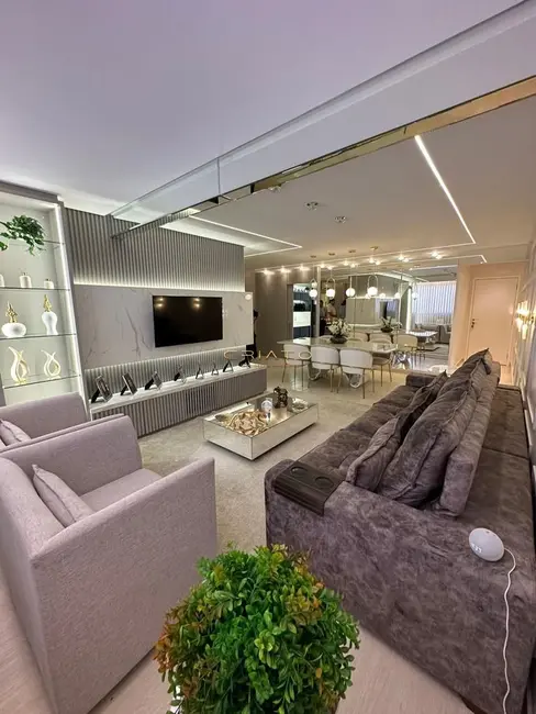 Foto 6 de Apartamento com 3 quartos à venda, 143m2 em Jardim Bandeirante, Anapolis - GO