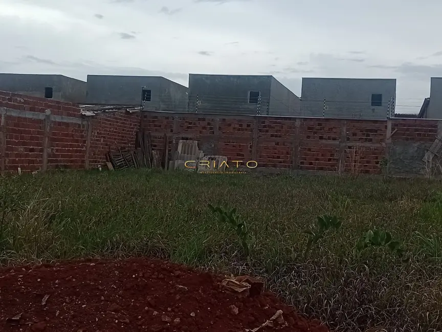 Foto 2 de Terreno / Lote à venda, 300m2 em Anapolis - GO