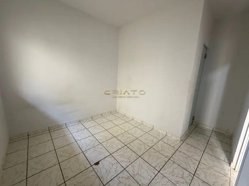 Foto 3 de Kitnet para alugar, 25m2 em Cidade Universitária, Anapolis - GO