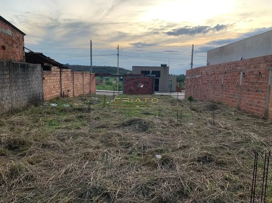 Foto 1 de Terreno / Lote à venda, 300m2 em Sítios de Recreio Vale das Laranjeiras, Anapolis - GO