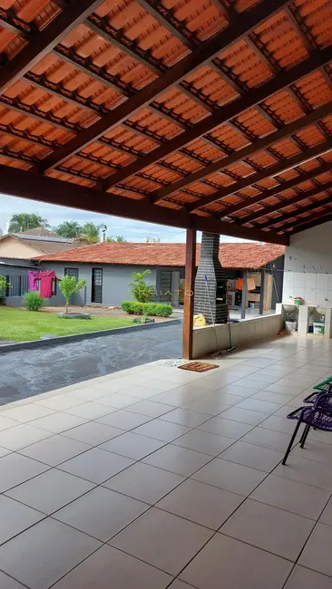 Foto 2 de Casa com 3 quartos à venda, 900m2 em Anápolis City, Anapolis - GO