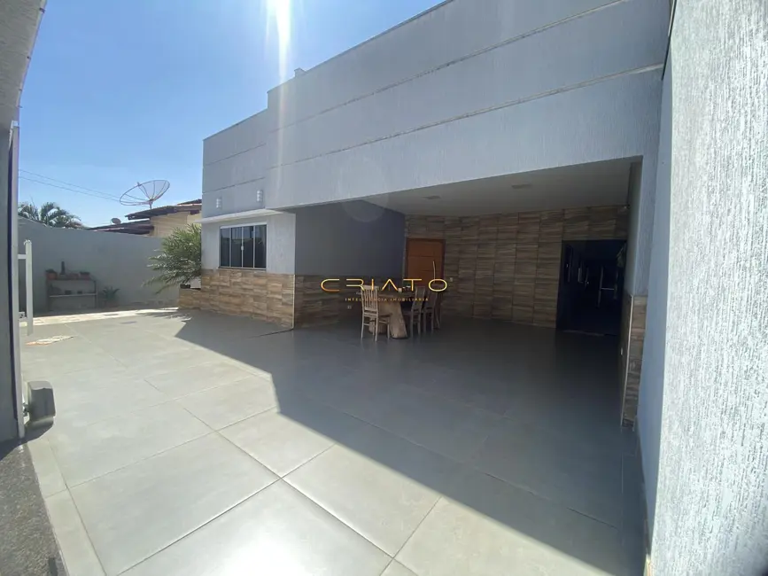 Foto 2 de Casa com 4 quartos à venda, 220m2 em Parque Brasília 2ª Etapa, Anapolis - GO