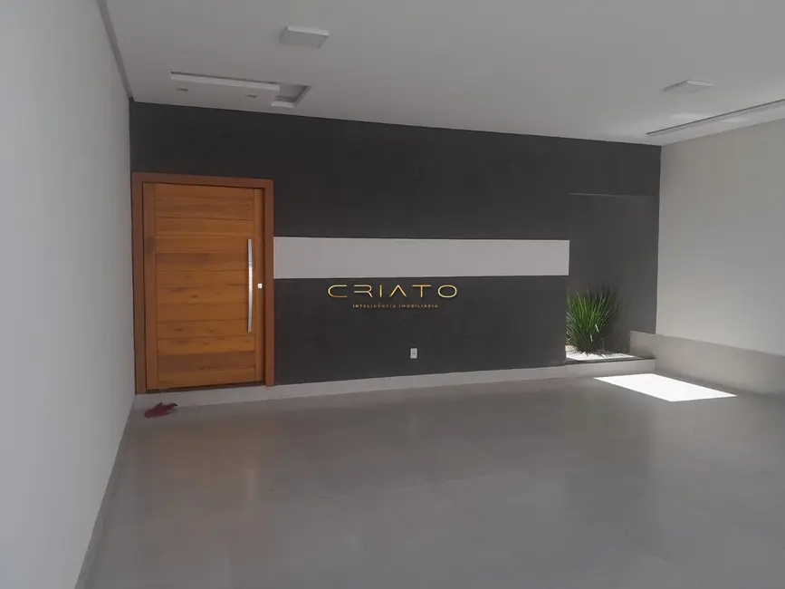 Foto 1 de Casa com 3 quartos à venda, 360m2 em Anápolis City, Anapolis - GO